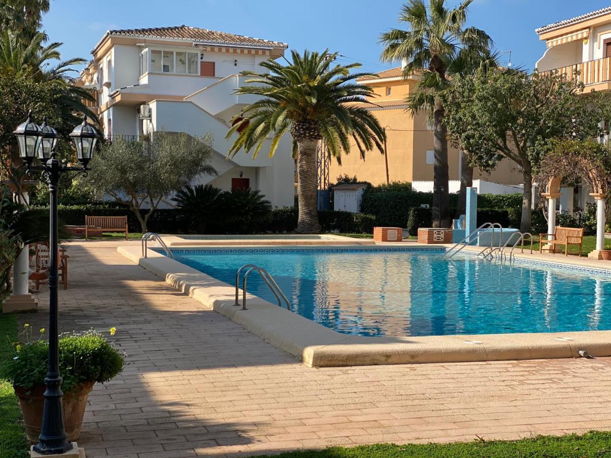 Apartamento El Patio V Денія Екстер'єр фото