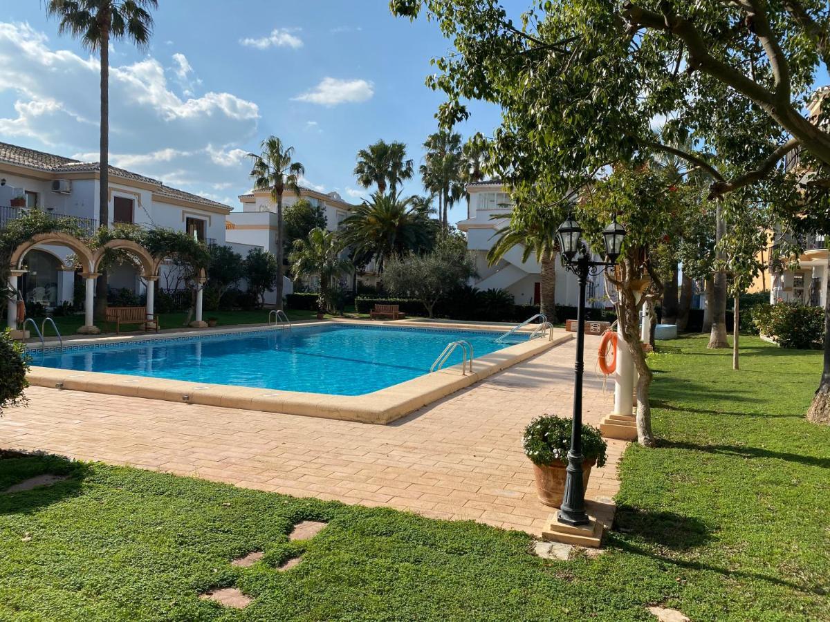 Apartamento El Patio V Денія Екстер'єр фото