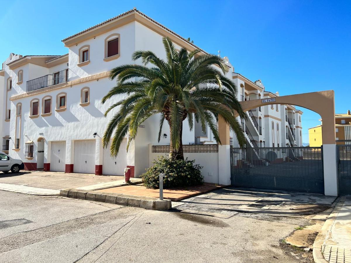 Apartamento El Patio V Денія Екстер'єр фото